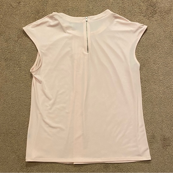 Liz Claiborne Career blouse light pink exposed back zipper gathered neckline - Picture 3 of 9